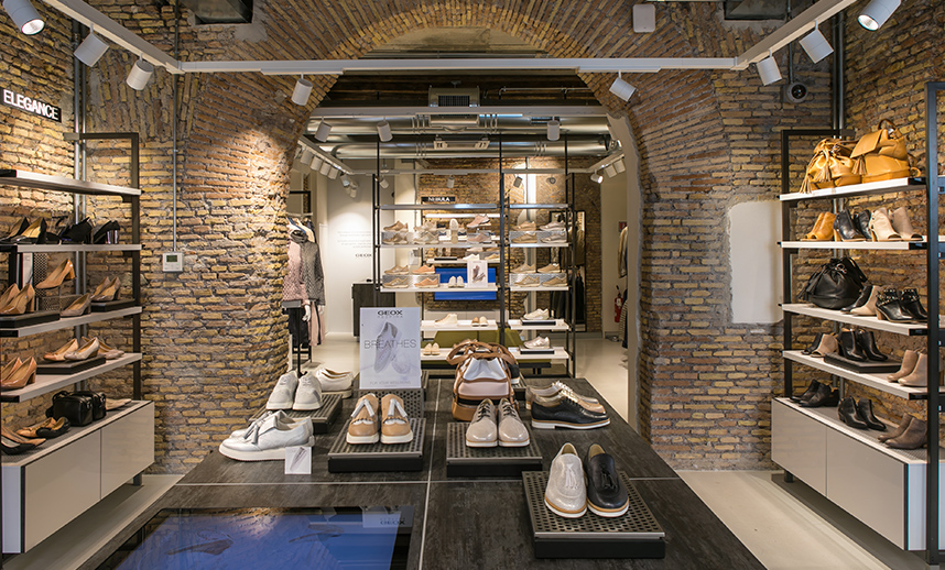 Geox chiude il flagship milanese di via Torino - Retail Institute Italy