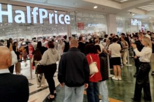 halfprice-roma-coda-interna