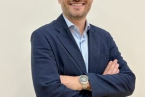 ROBERTO-LONGO-315×420