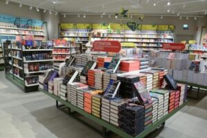 mondadori-store-doppia-apertura-a-maddaloni-ce-e-nel-centro-storico-di-empoli